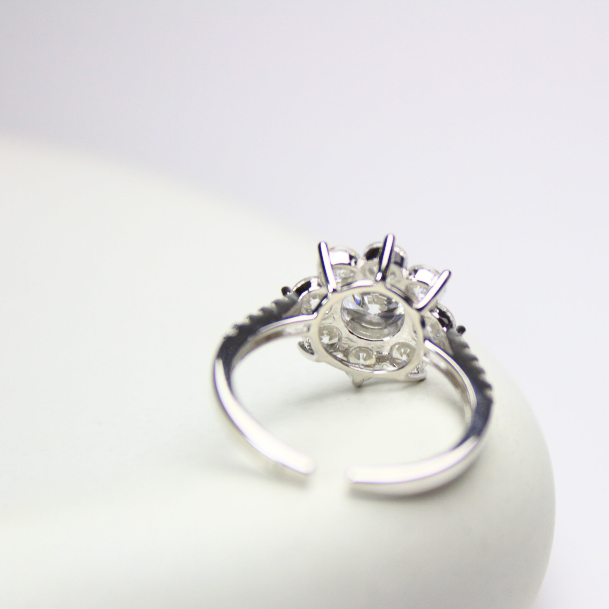 Bloom Ring