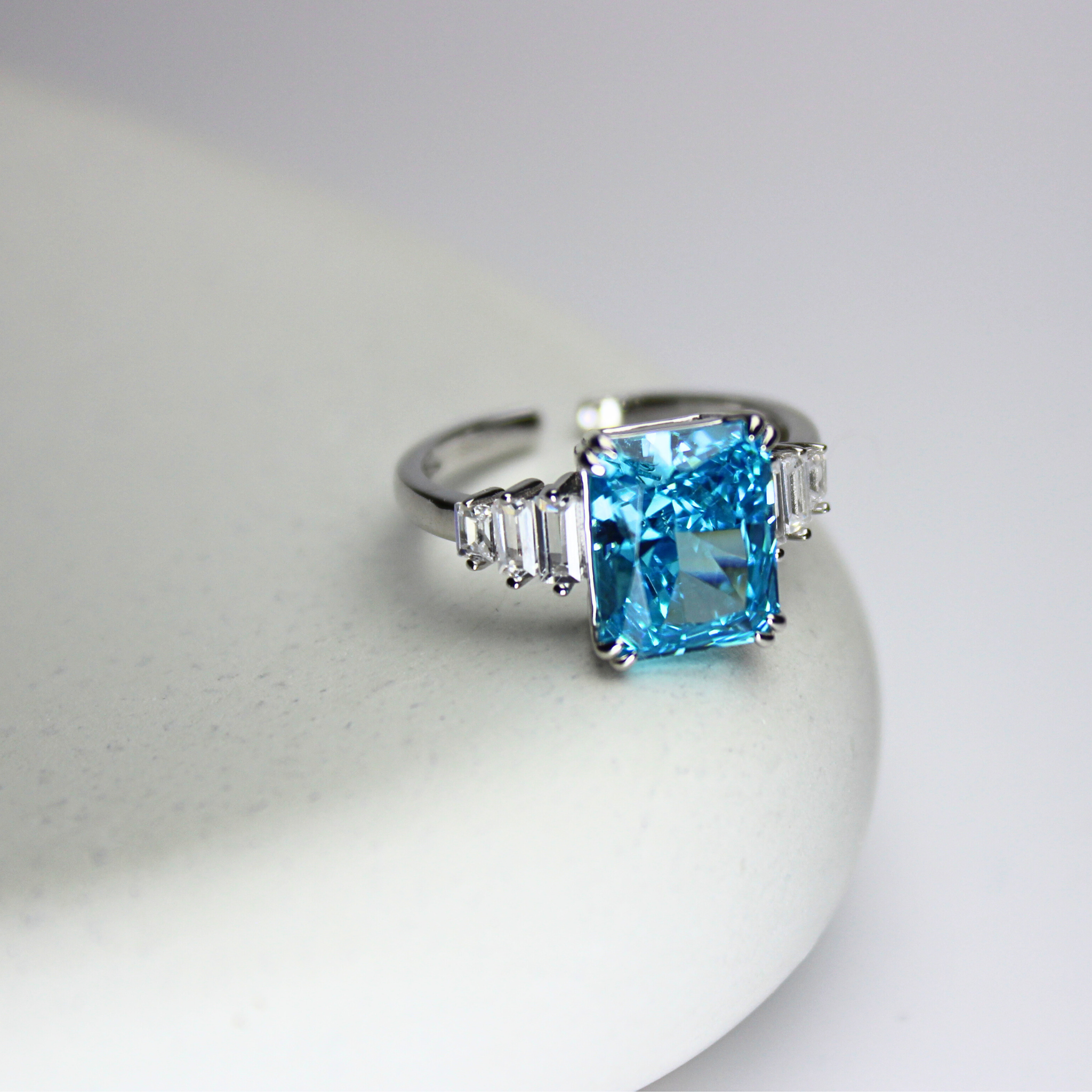 925 Sterling Silver Aqua Blue Ring, Ocean Blue Gemstone, Hypoallergenic & Tarnish-Free, Adjustable Silver Ring