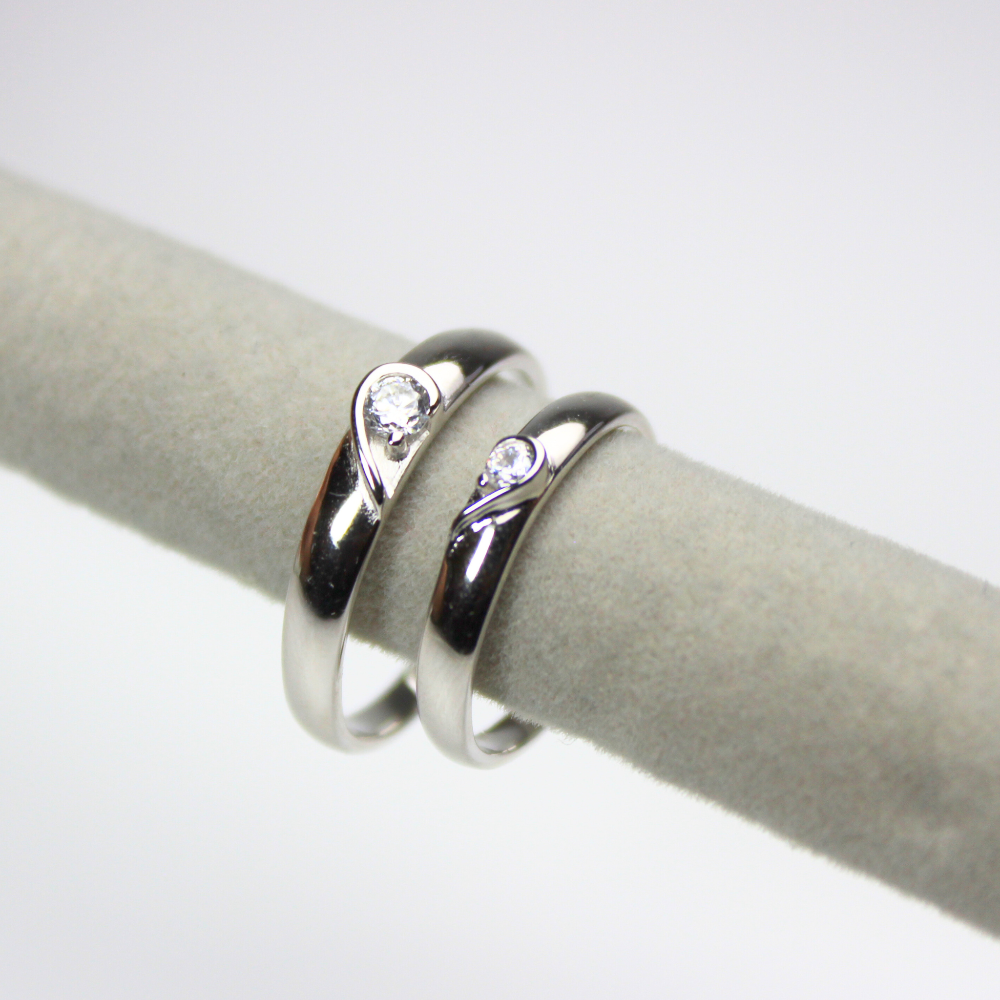 Matching couple rings in 92.5 sterling silver, featuring a half-and-half heart design that completes when together. Tarnish-free, hypoallergenic, and perfect for sensitive skin—symbolizing love, unity, and forever.